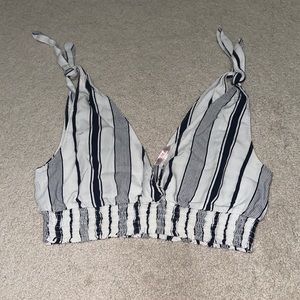 Women’s Blue and White top